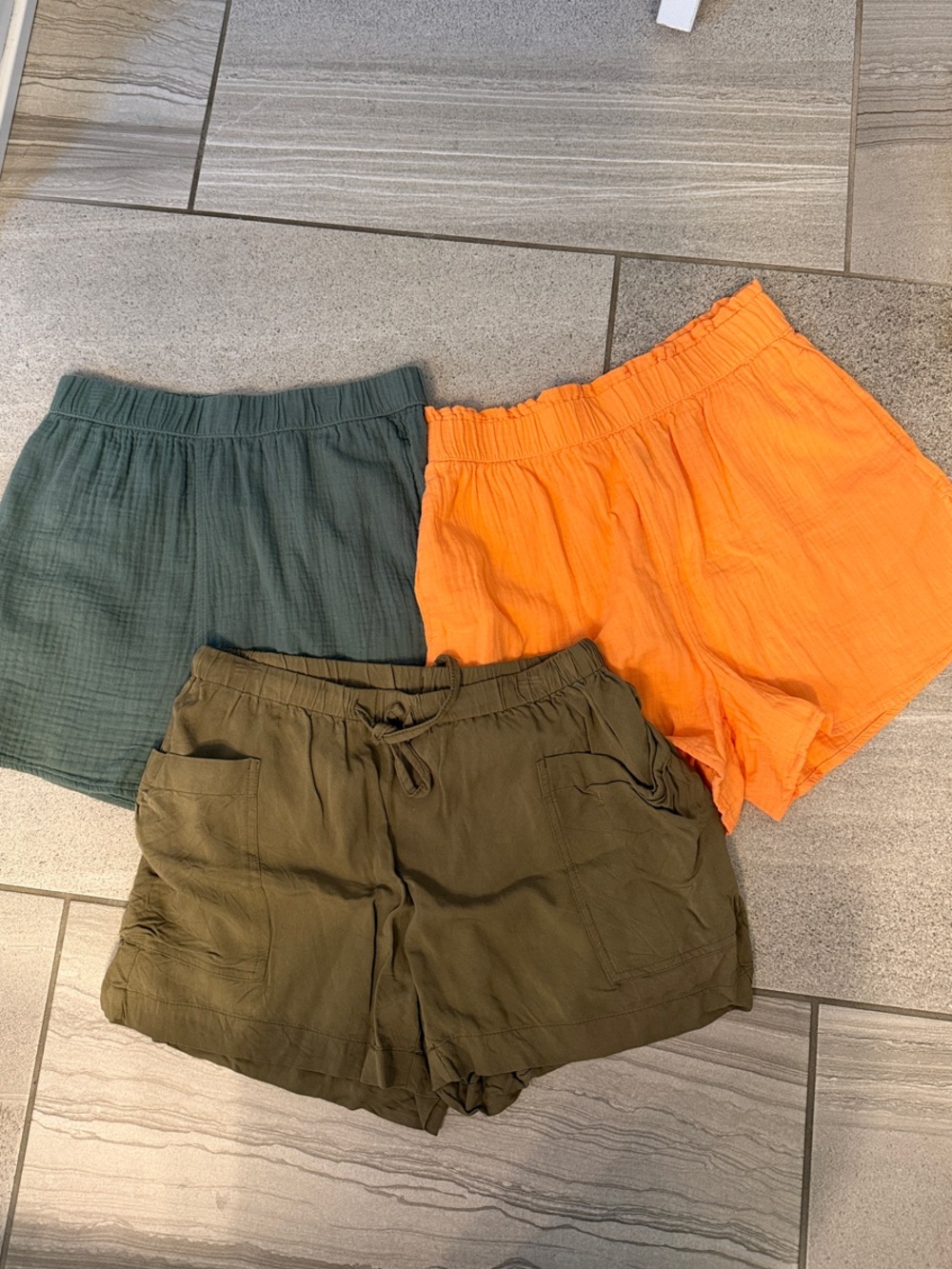 Pull On Short Bundle